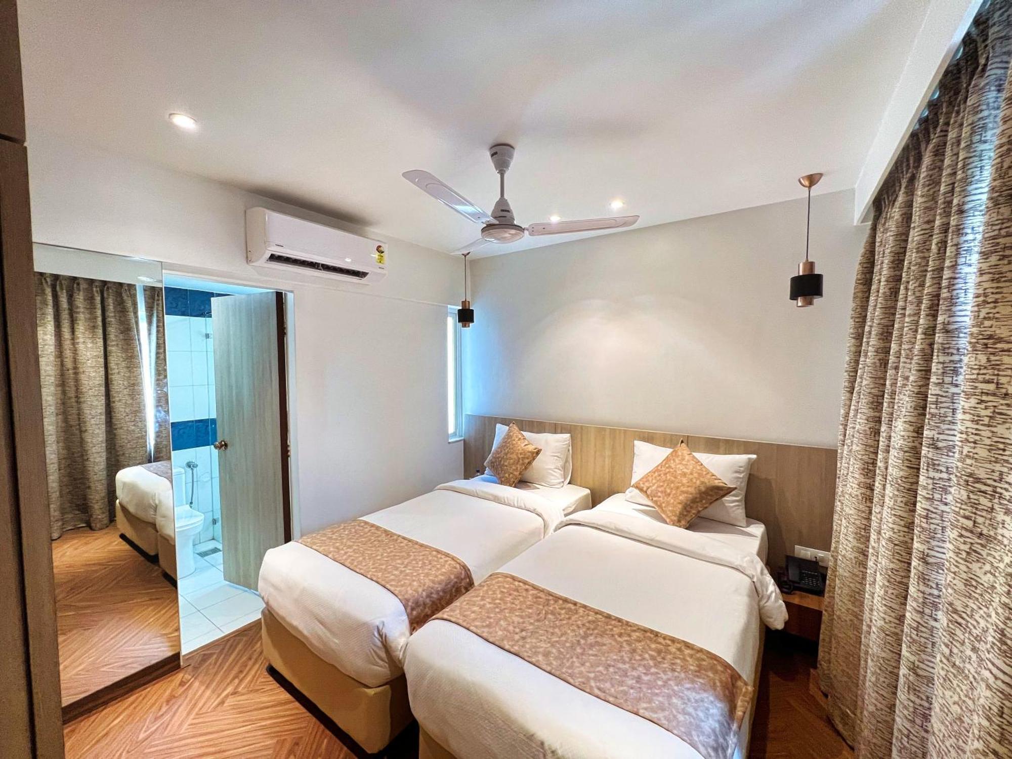 White House By Maxxvalue Service Apartments Bandra Mumbai Bagian luar foto