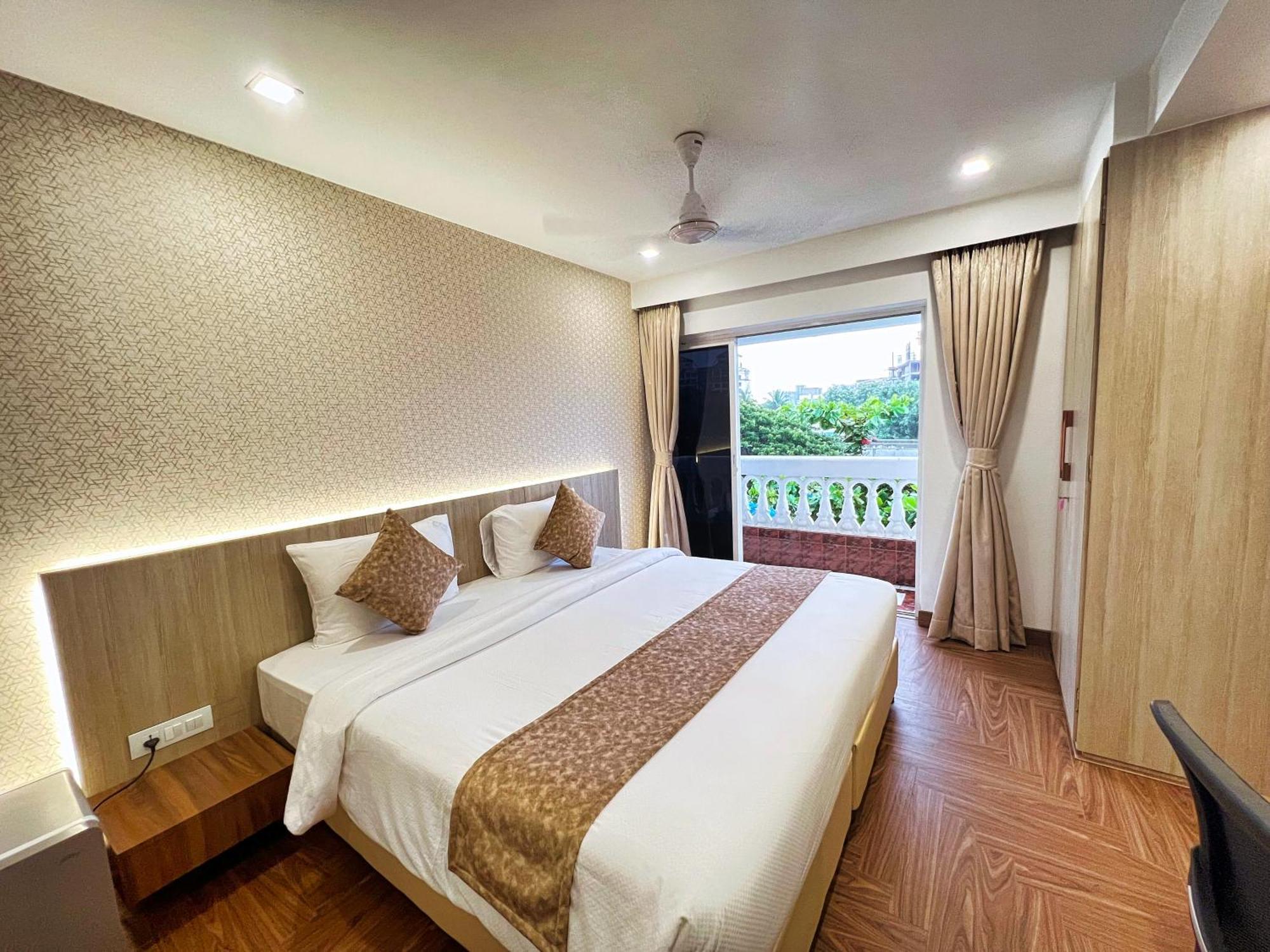 White House By Maxxvalue Service Apartments Bandra Mumbai Bagian luar foto
