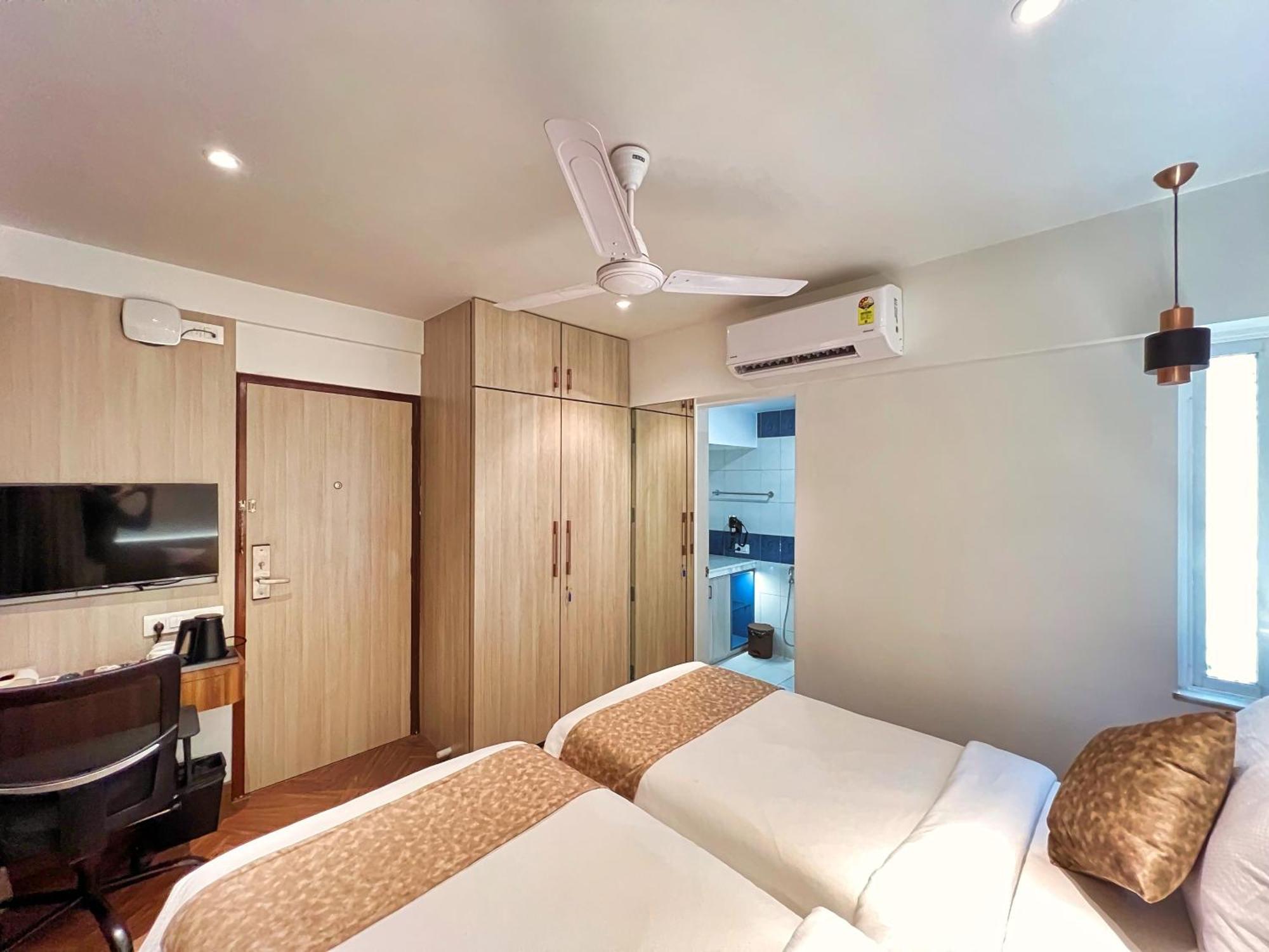 White House By Maxxvalue Service Apartments Bandra Mumbai Bagian luar foto