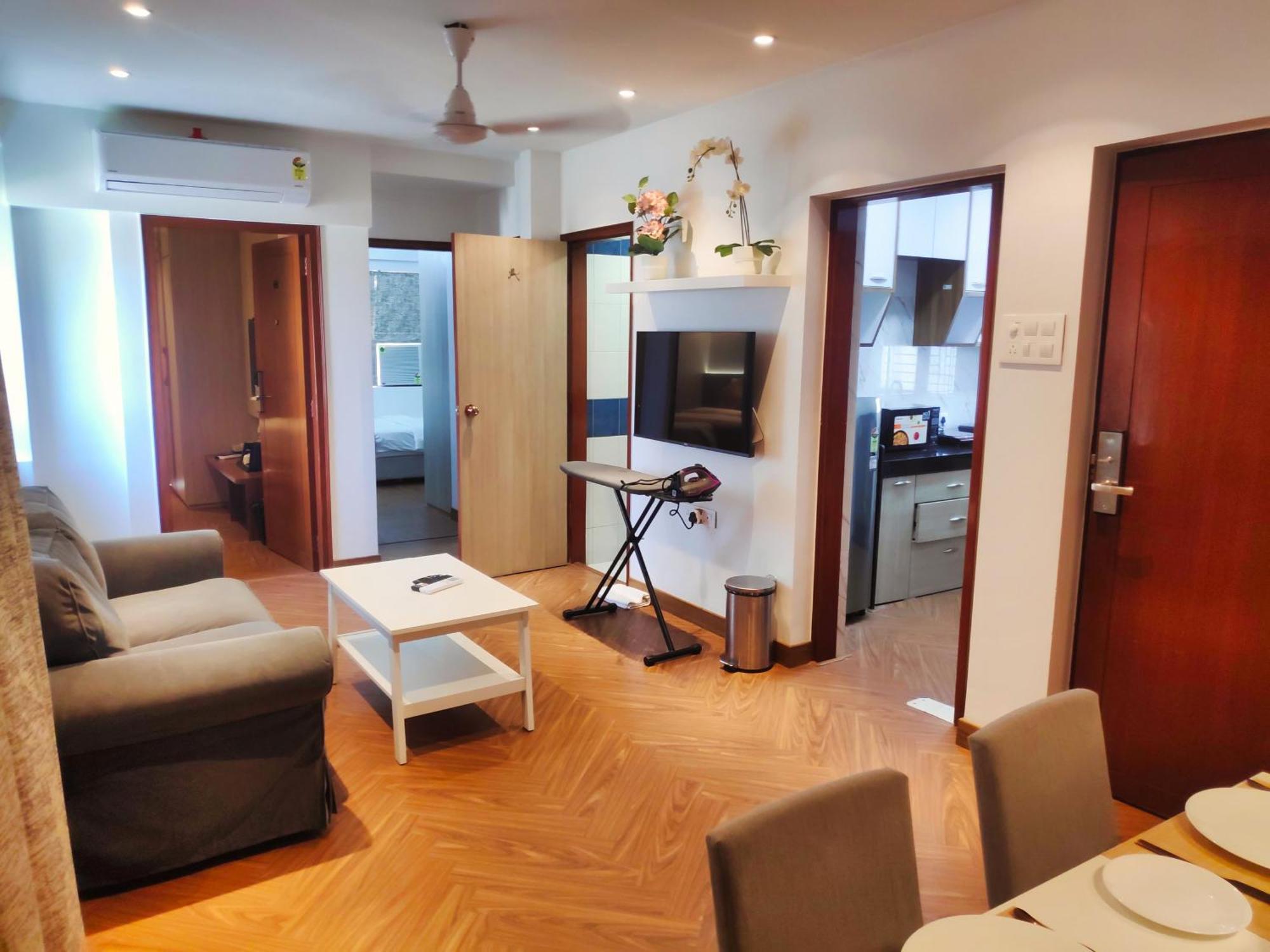 White House By Maxxvalue Service Apartments Bandra Mumbai Bagian luar foto