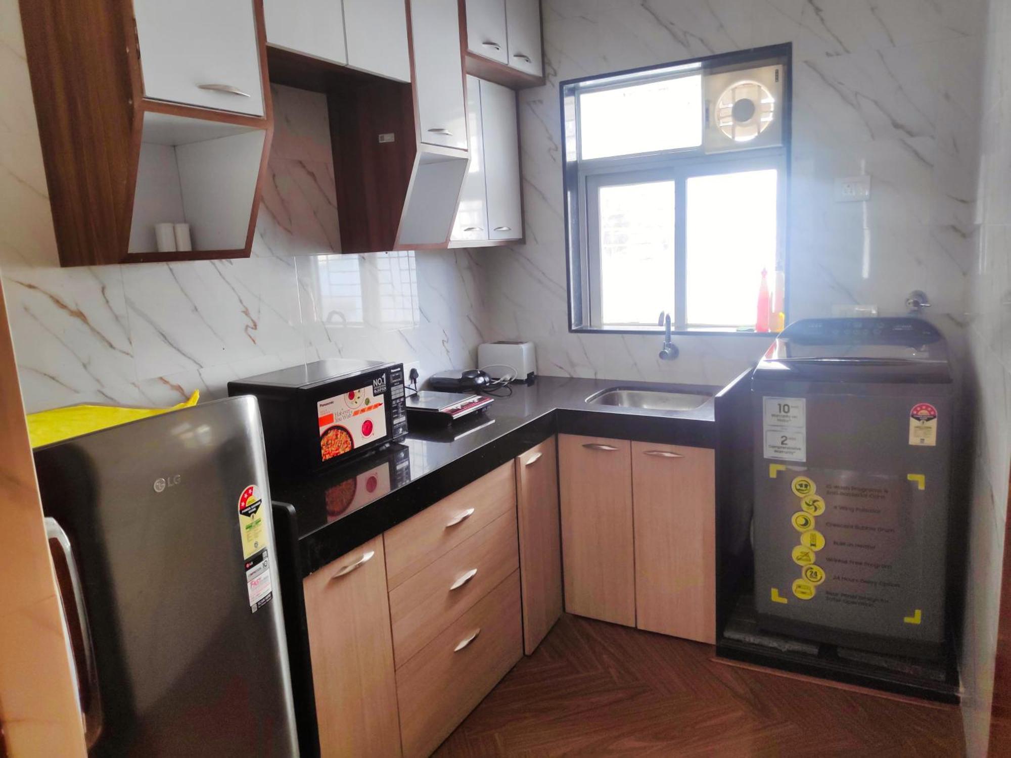 White House By Maxxvalue Service Apartments Bandra Mumbai Bagian luar foto